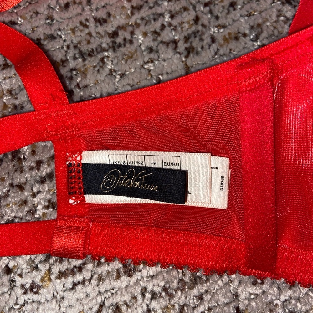 Bra - Picture 4 of 5